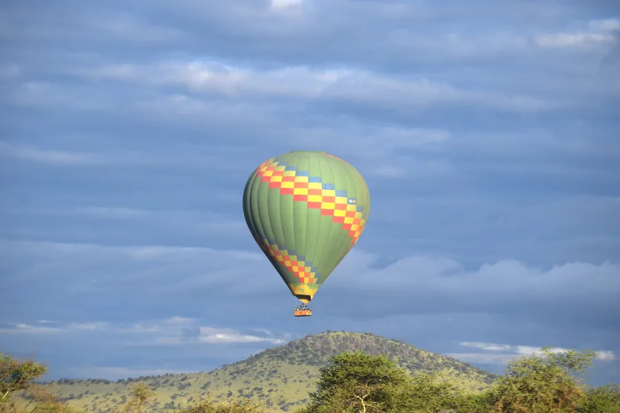 6-Day Serengeti & Ngorongoro Honeymoon Safari